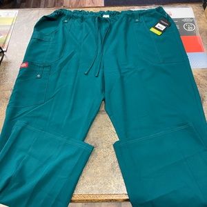 Plus Size Dickies Mid Rise Drawstring Cargo Pant
